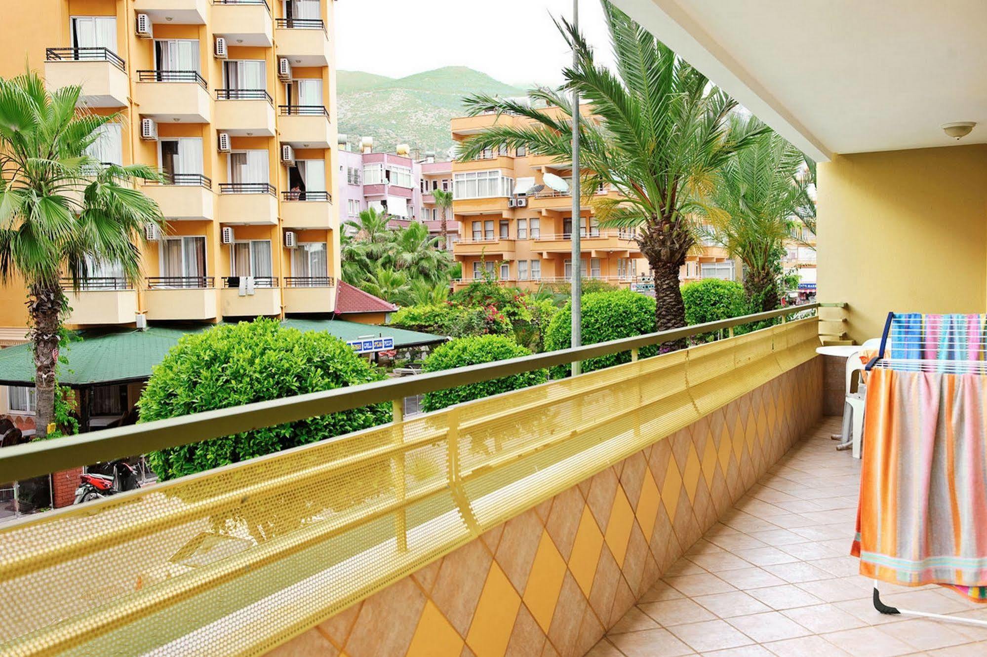 Ada-1 Lejlighedshotel