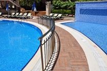 Almera Park 3*