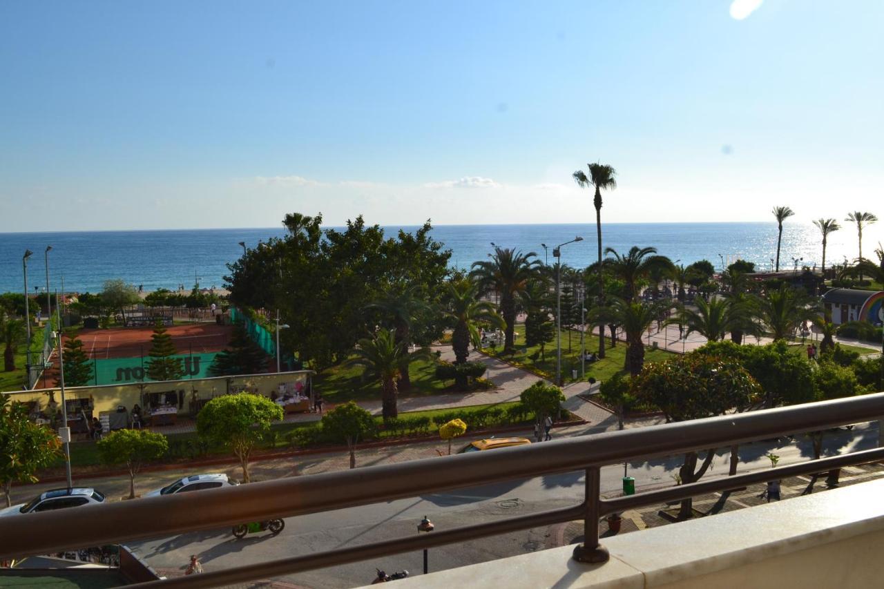 Destino Otel 2*