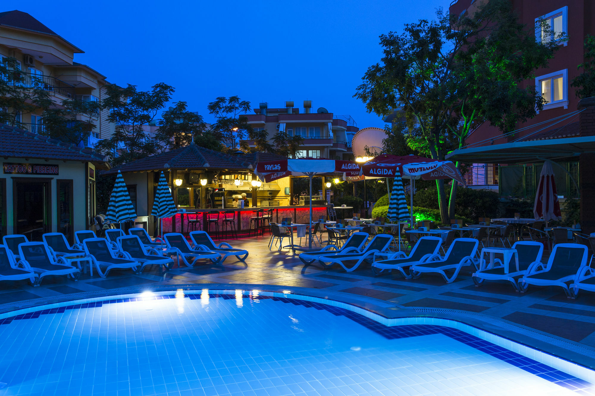 Aparthotel Moonflower Aparts & 3*