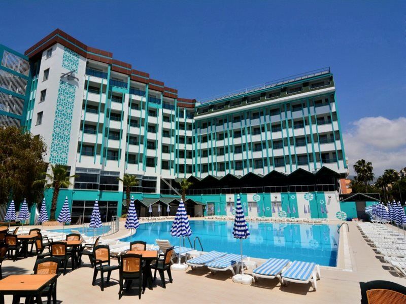 Ananas Otel 4*