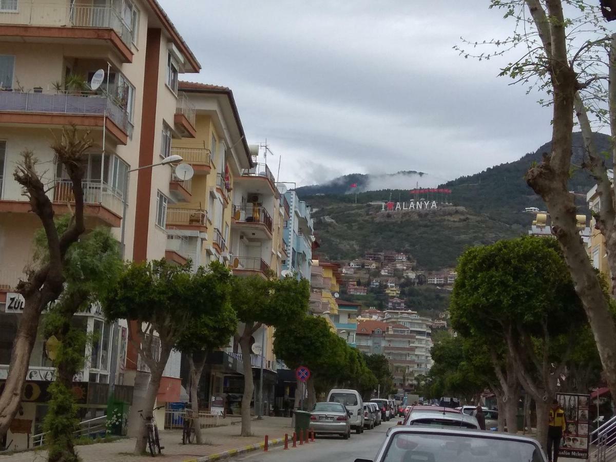 Apartamento Manolya Apartment. Alanya, Center
