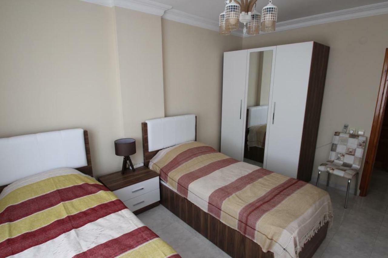Manolya Apartment. Alanya, Center Apartamento Alanya