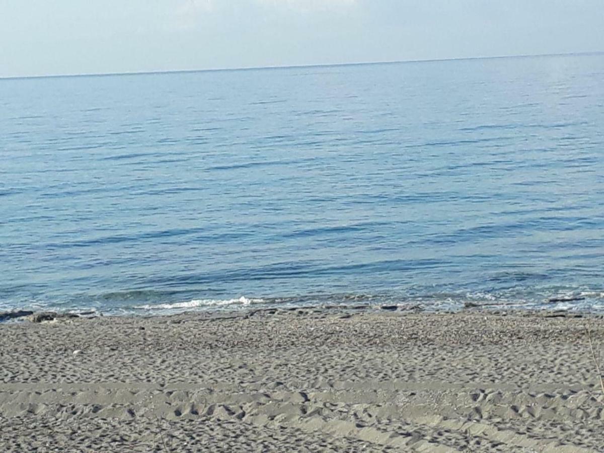 Barbaros Caddesi Apt * Alanya