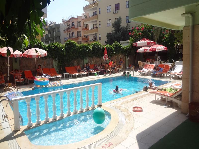 Kleopatra Blue Life Hotel 3*