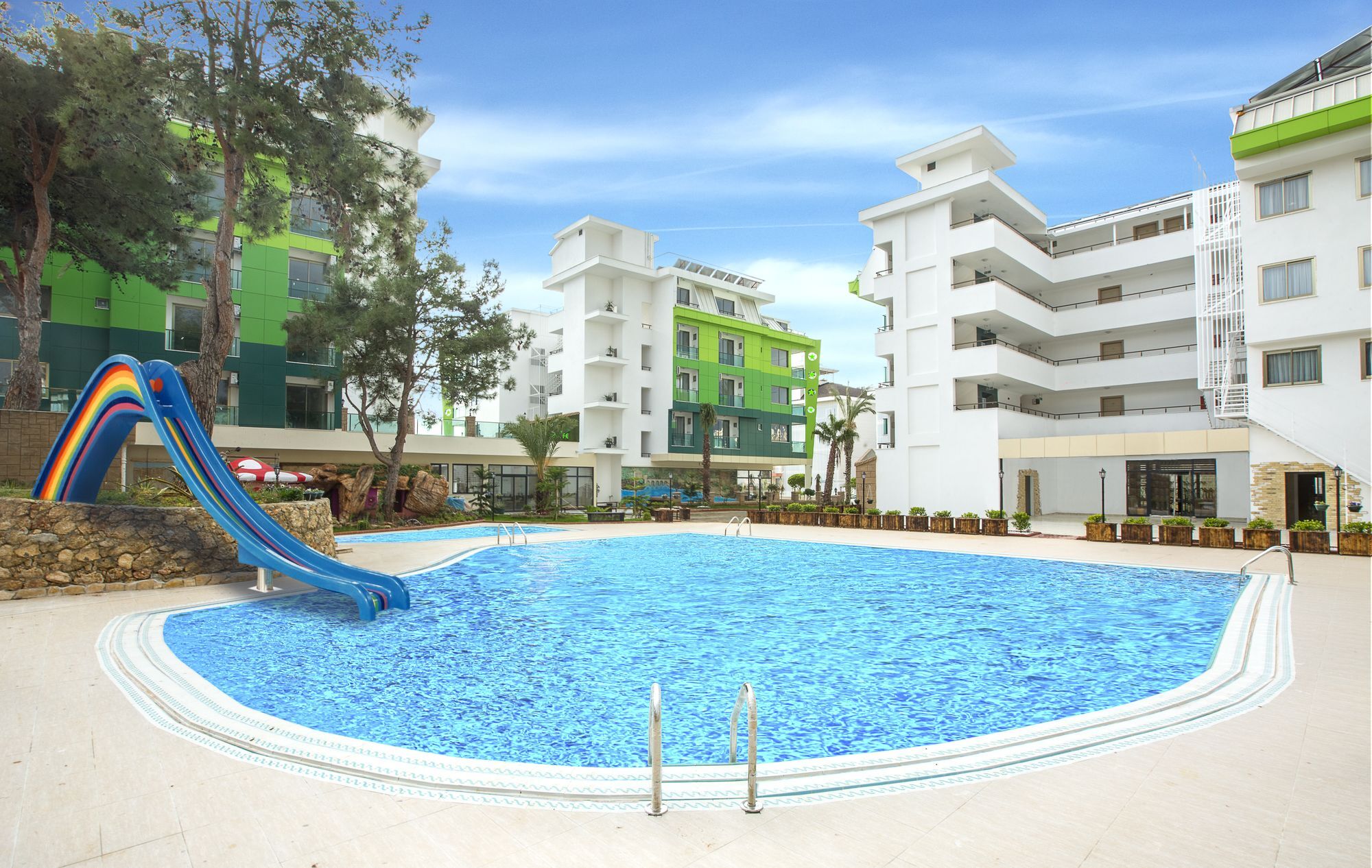 Life 2* Alanya