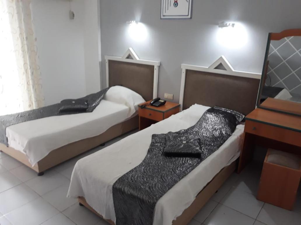 Hotel Glaros 2*