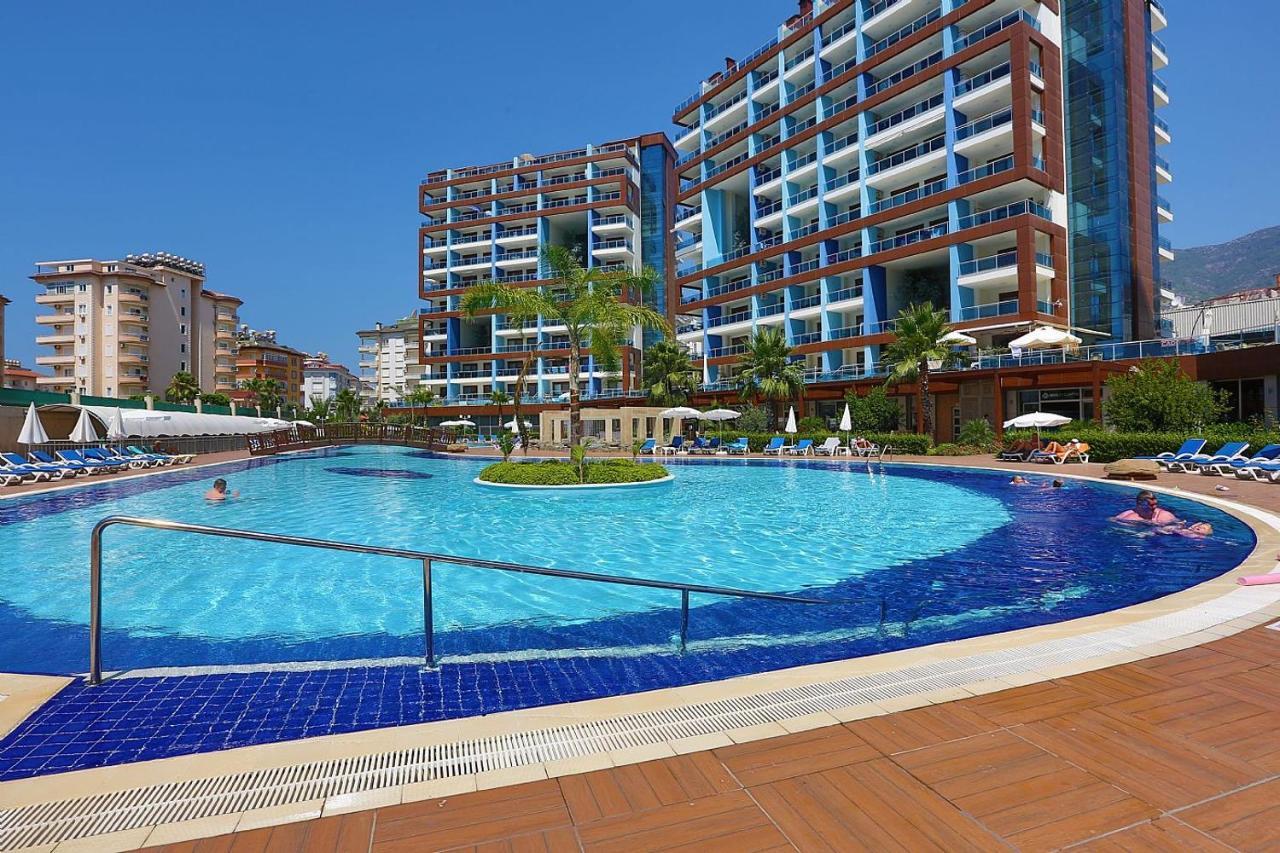 Crystal Park 1