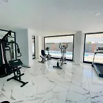 Apartmen In Alanya In The City Center By The Sea
