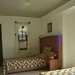 Hotel Club May Garden