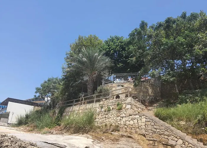 Karaca Pansiyon