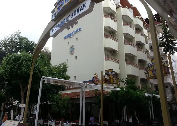Mola Hotel