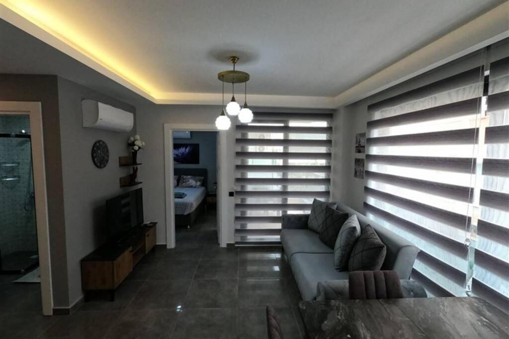 Aura Just 100 Meters To Kleopatra Apartment *
