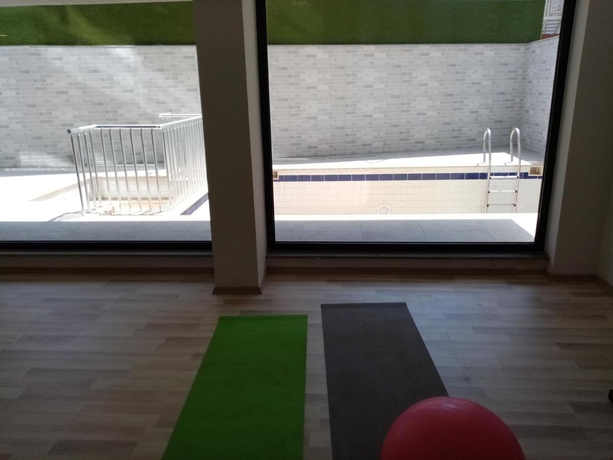 Aura Just 100 Meters To Kleopatra Apartment *