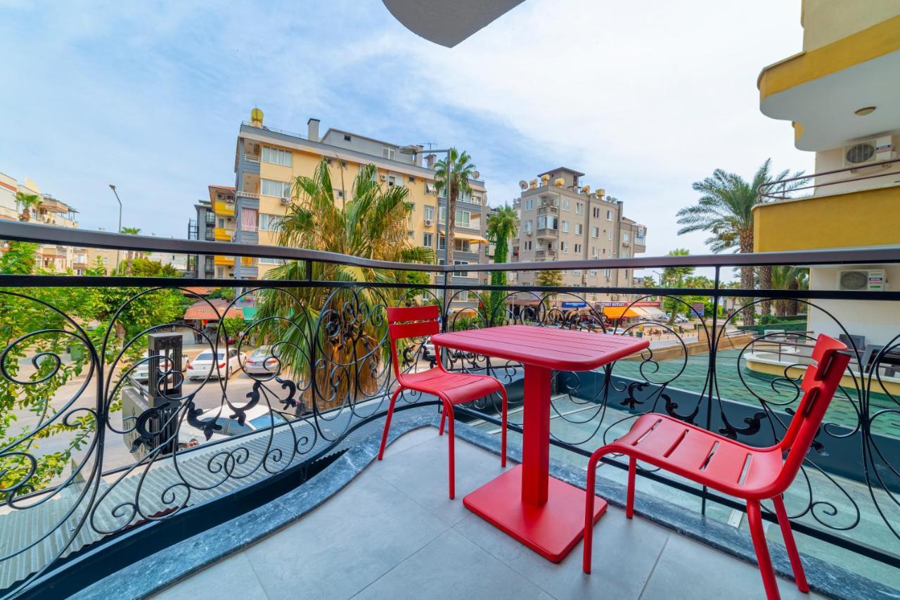 Aria Riva Aparthotel *