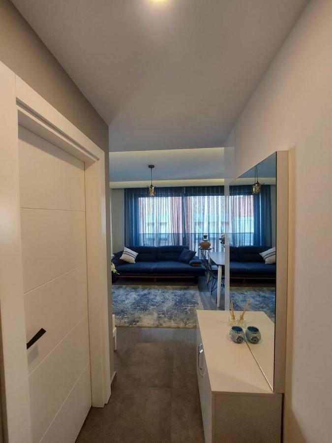 Daire Aura Homes One Bedroom Near Cleopatra