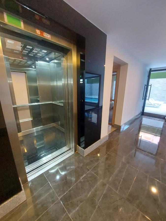 Aura Homes One Bedroom Near Cleopatra Daire *