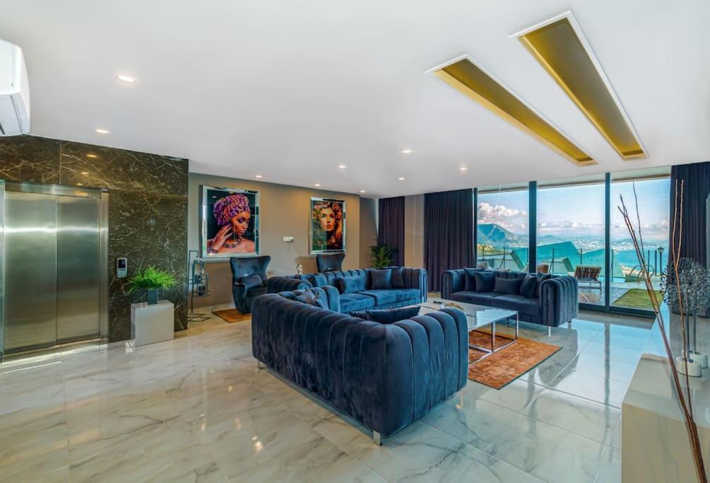 Villa And Sea View Pool Lux *