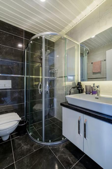 Villa And Sea View Pool Lux Alanya