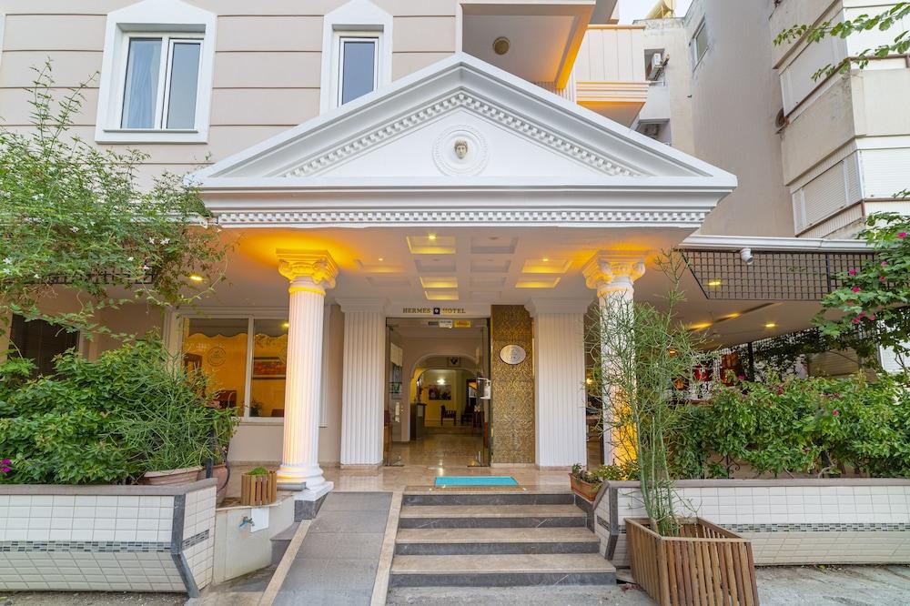 Kleopatra Hermes Otel 3*