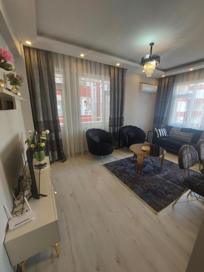 Reyhan Sitesi Apartment