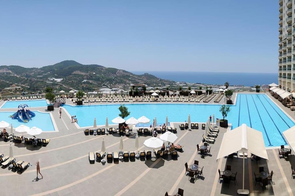 Gold 5 Star 2+1 Sea View And Aqua Park Apartment *