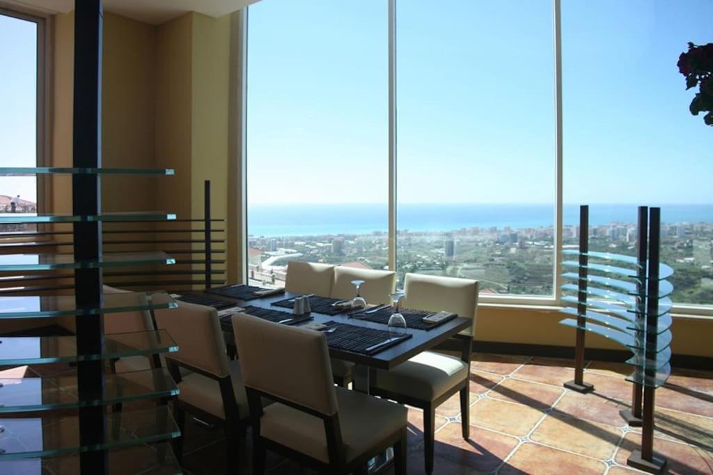 Gold 5 Star 2+1 Sea View And Aqua Park Apartment