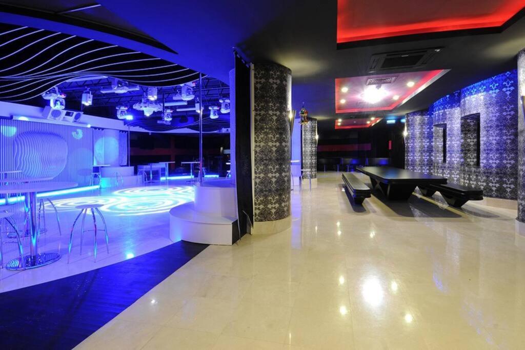 Gold 5 Star 2+1 Sea View And Aqua Park Apartment Alanya