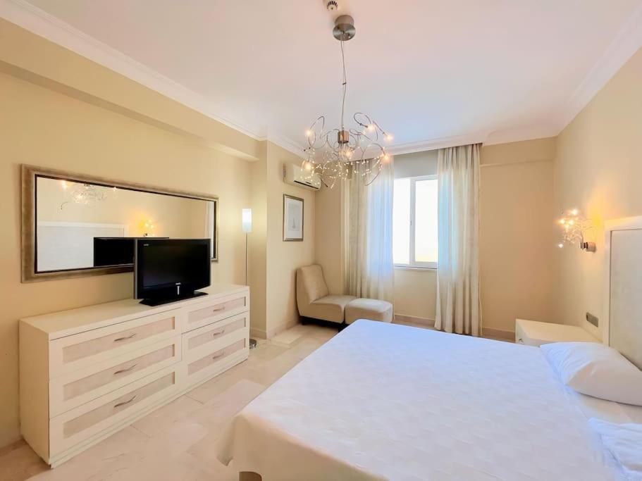 Gold 5 Star 2+1 Sea View And Aqua Park Alanya