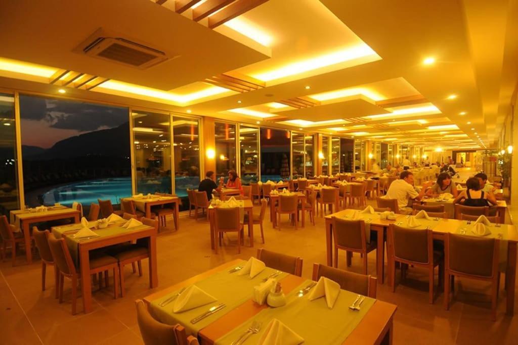 Gold 5 Star 2+1 Sea View And Aqua Park *