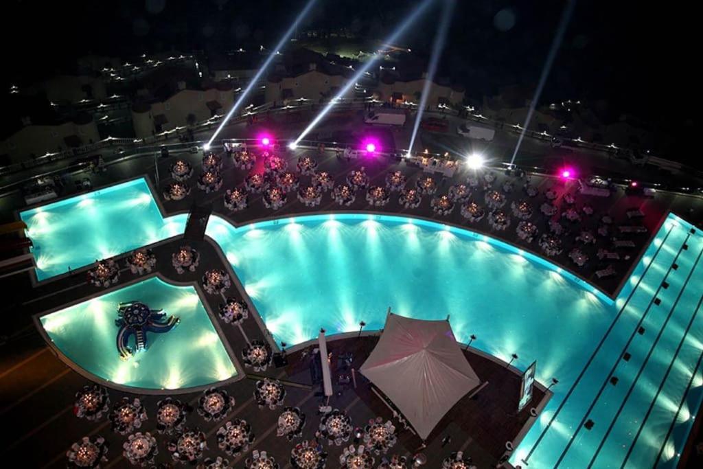 Gold 5 Star 2+1 Sea View And Aqua Park *