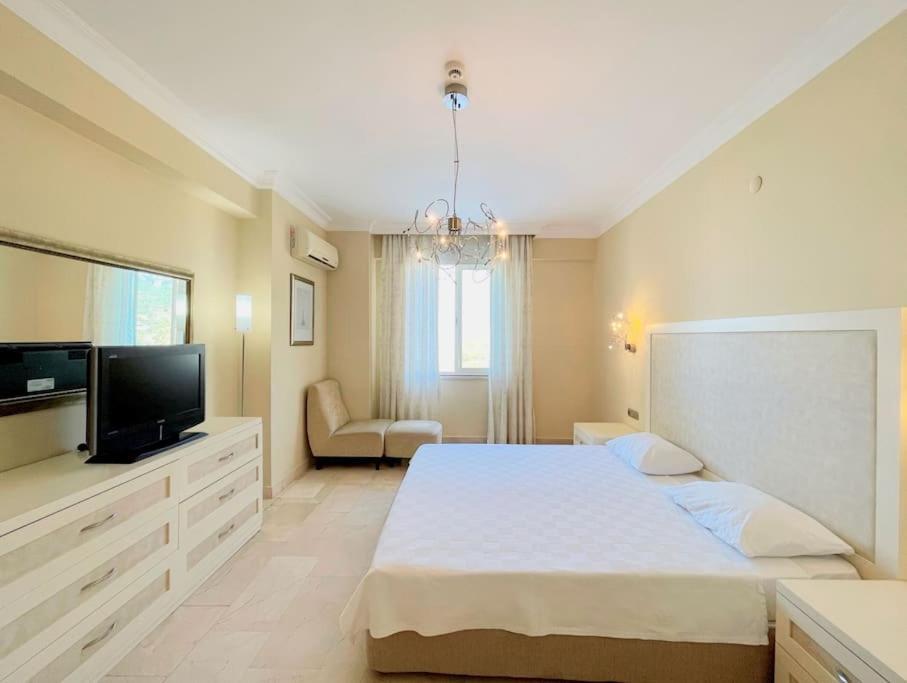 Gold 5 Star 2+1 Sea View And Aqua Park *