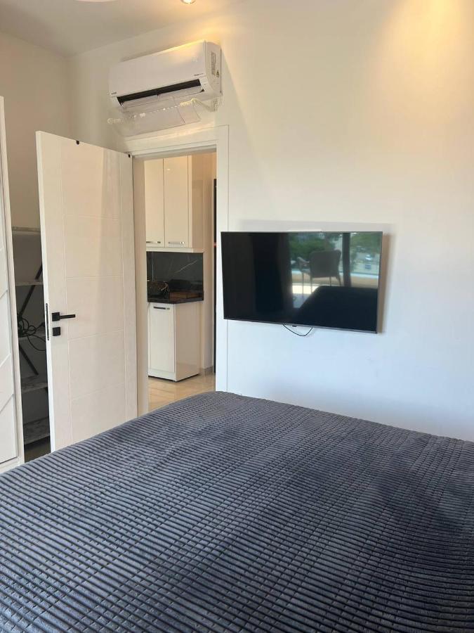 Yekta Blue 3 Apartment