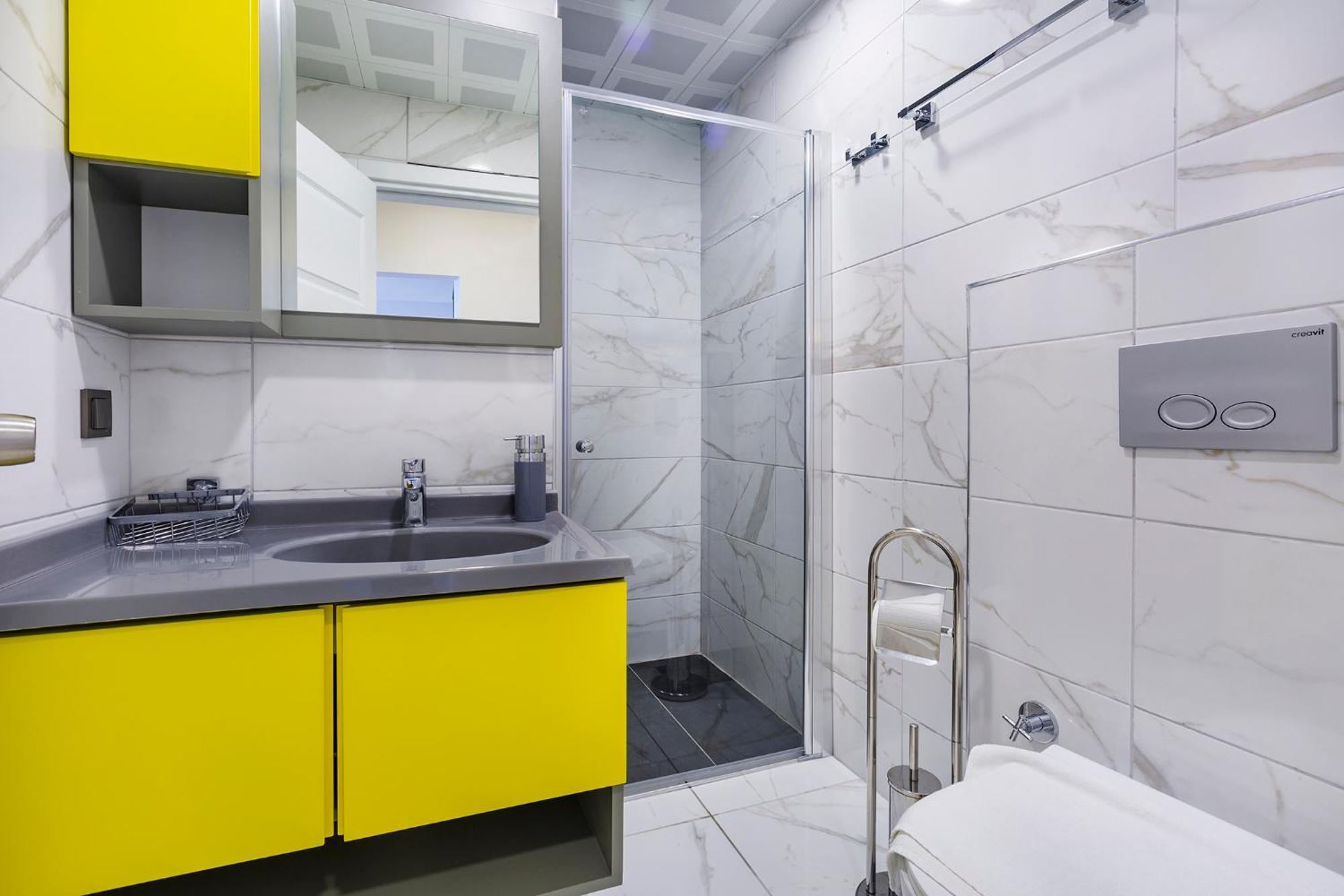 Aparthotel Bayram 3*