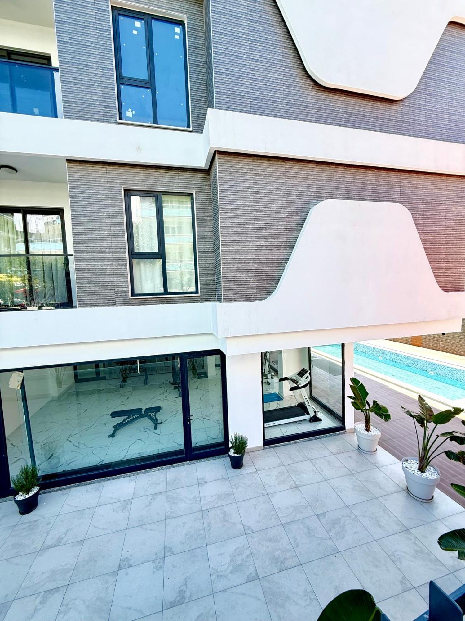 In In The Center By The Sea Apartment *