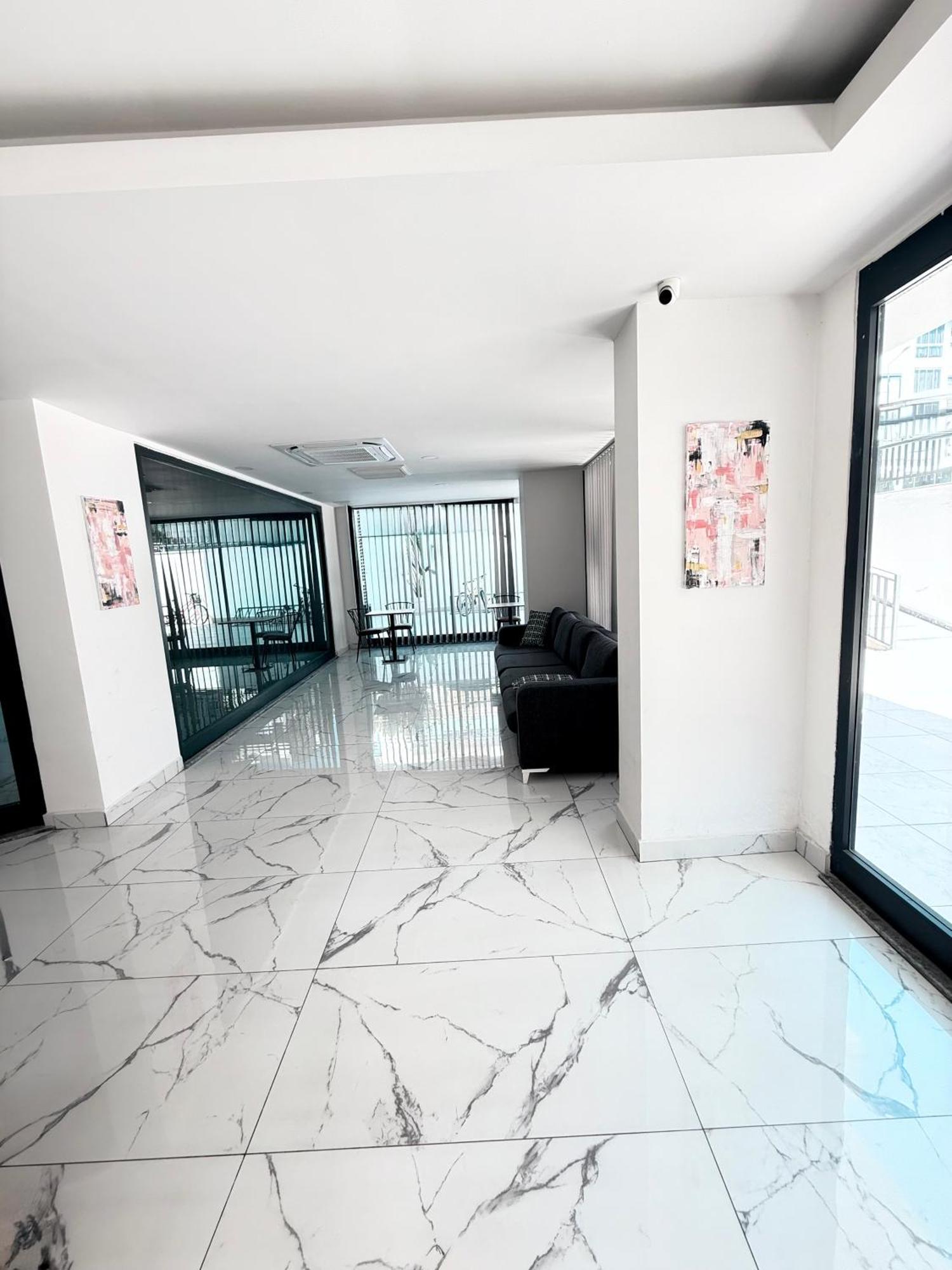 Apartment In In The Center By The Sea *