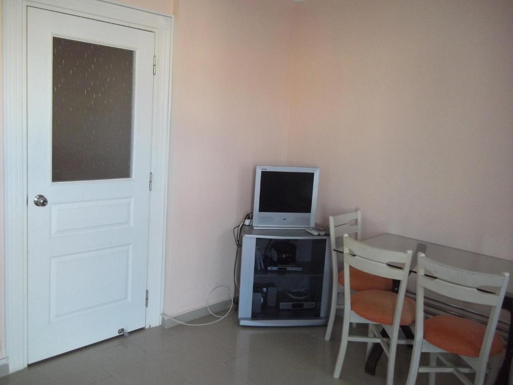 Aparthotel Mitos