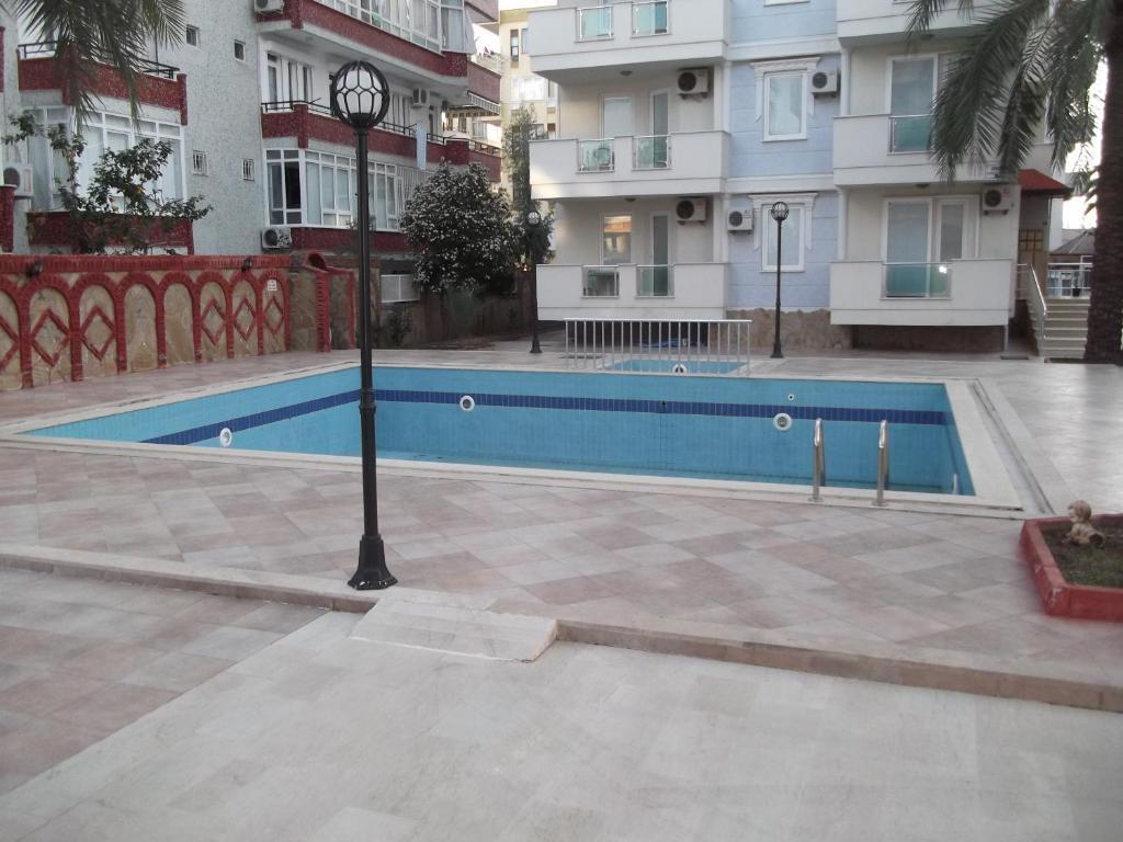 Mitos Aparthotel 2*