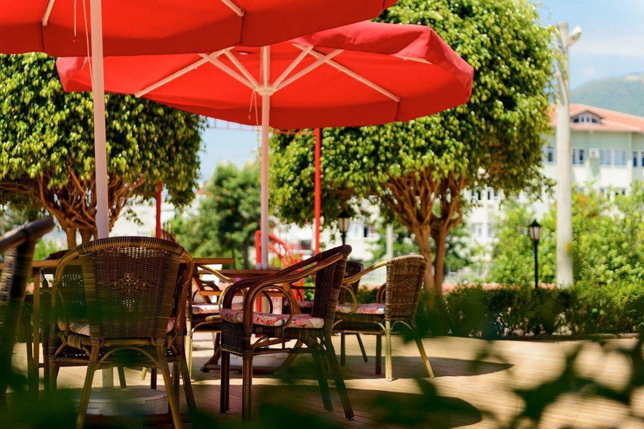 Sunpark Aramis Aparthotel 2*
