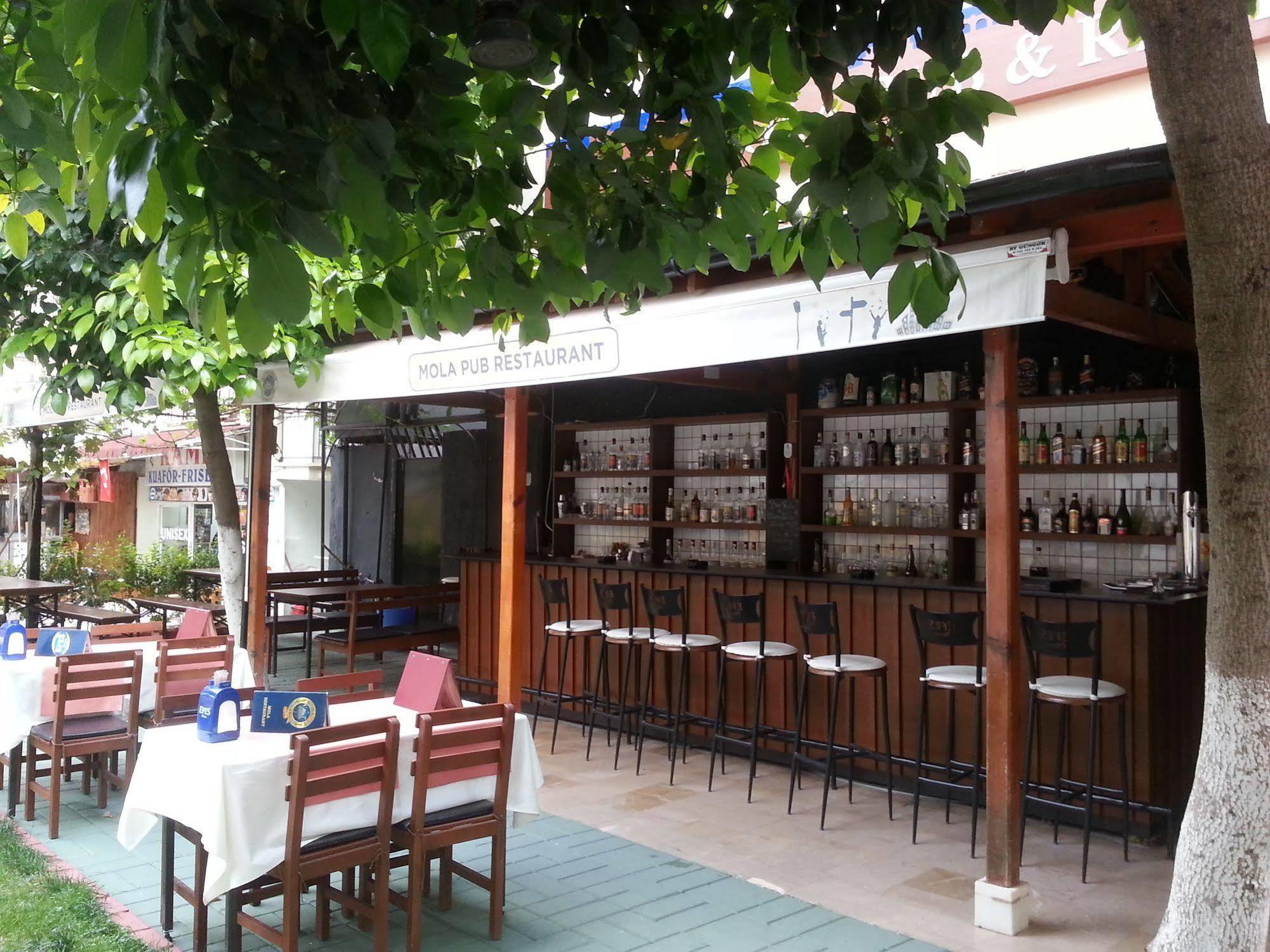 Hotel Mola